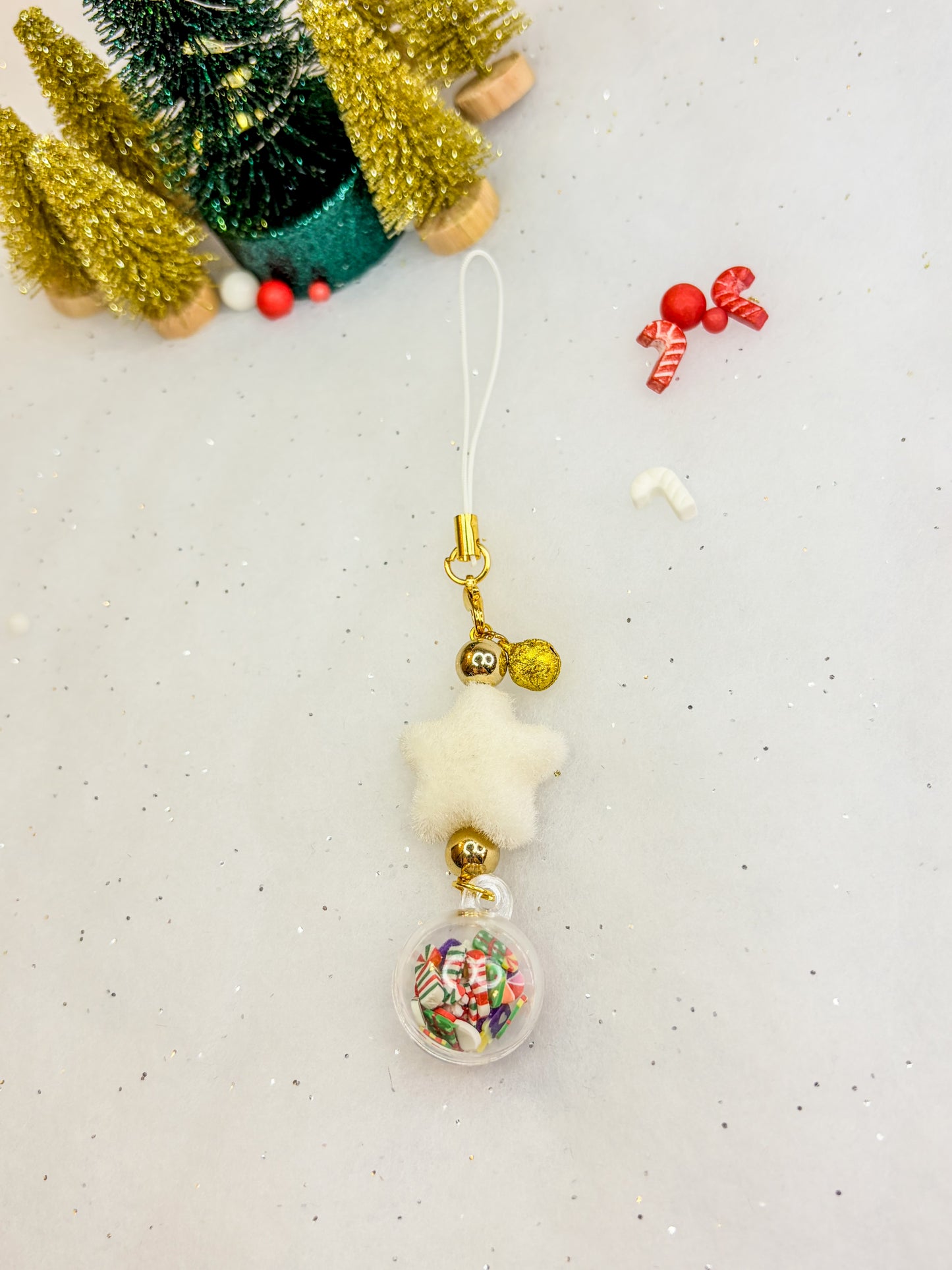Christmas Bauble Charm ⋆꙳•̩̩͙❅*̩̩͙‧͙ ‧͙*̩̩͙❆ ͙͛ ˚₊⋆ – Phone Charm BloomLov