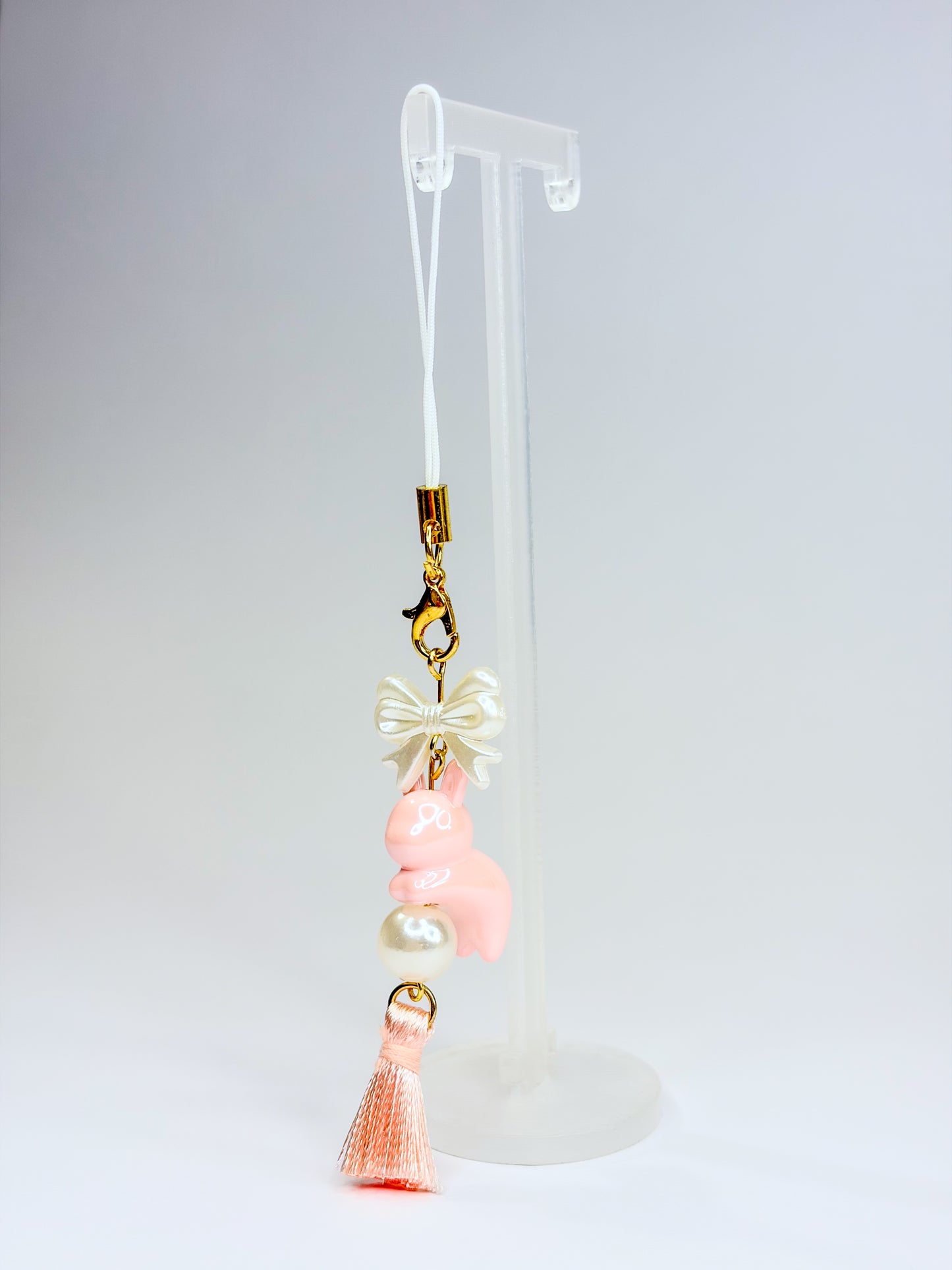 Pinky Bunny ᢉ𐭩 - Phone Charm BloomLov