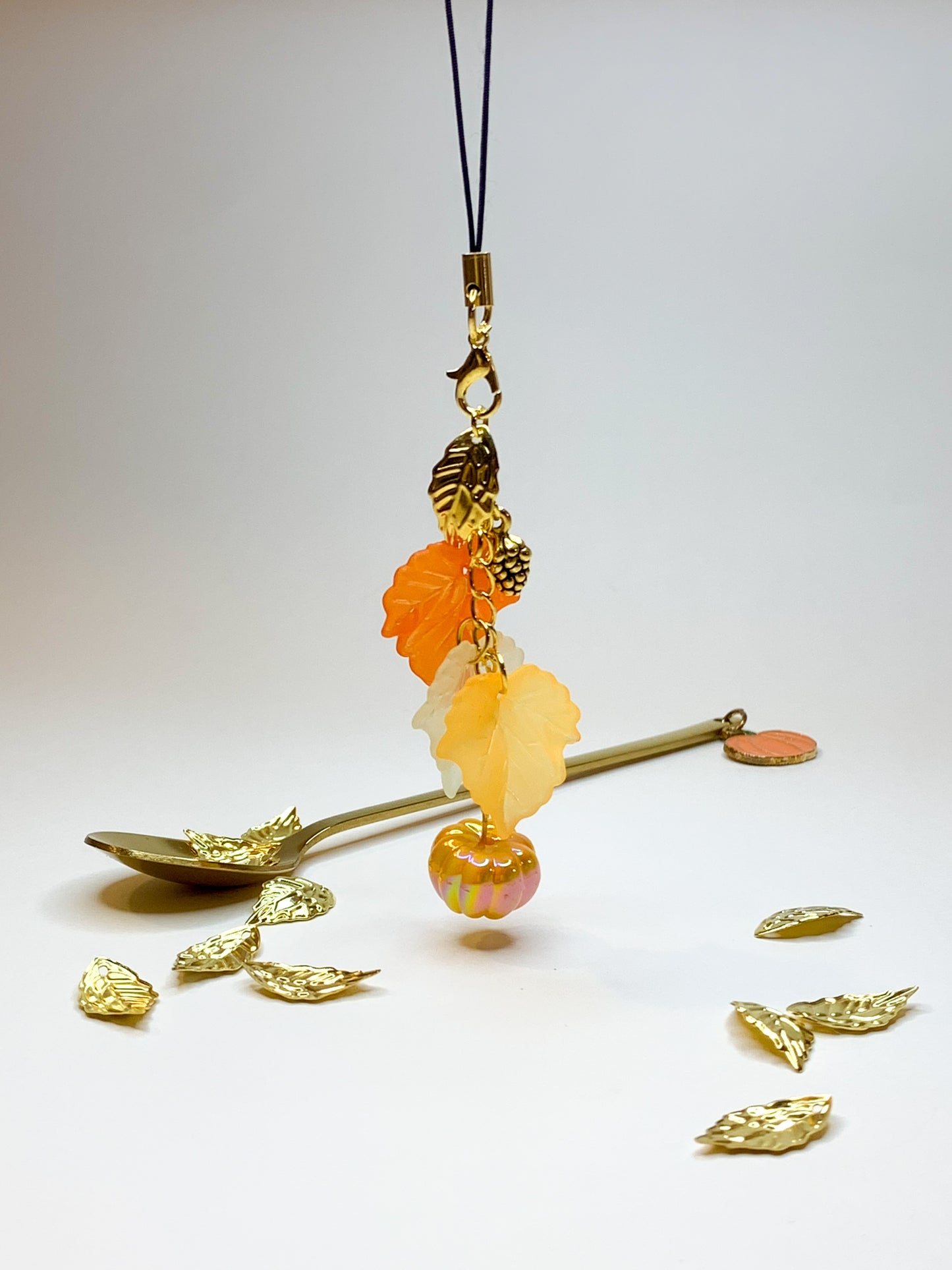Autumn Pumpkin Charm 🎃🍂 - Phone Charm BloomLov