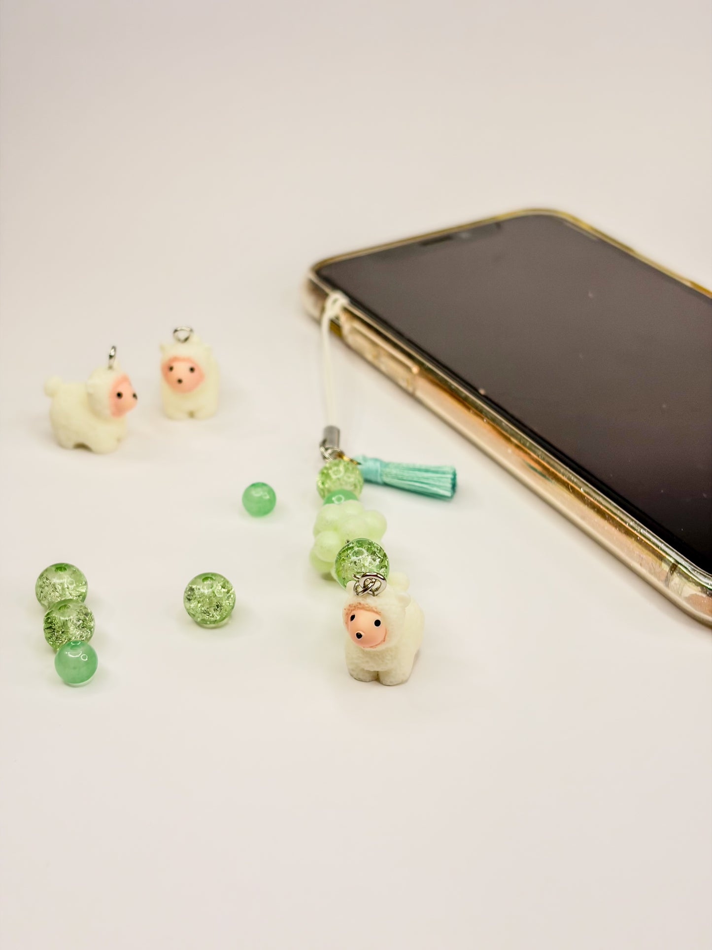 Sweet Sheep ☆૮꒰•༝ •。꒱ა – Phone Charm BloomLov