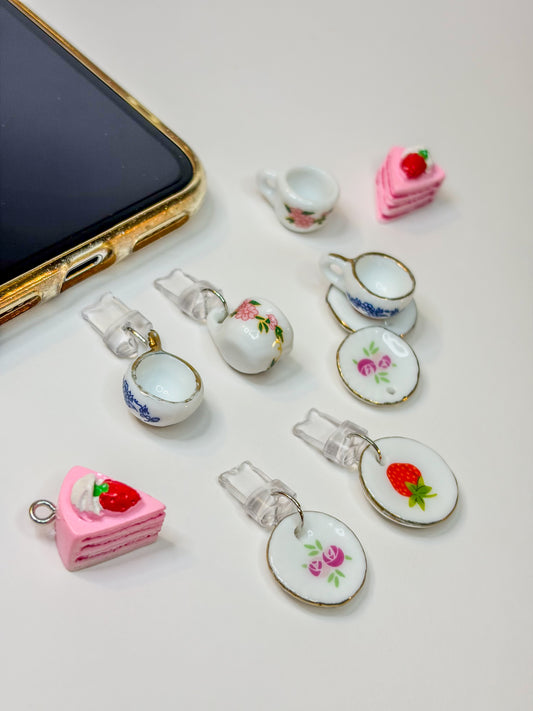 Little Porcelain Plug ☕🧁- Phone Charm BloomLov