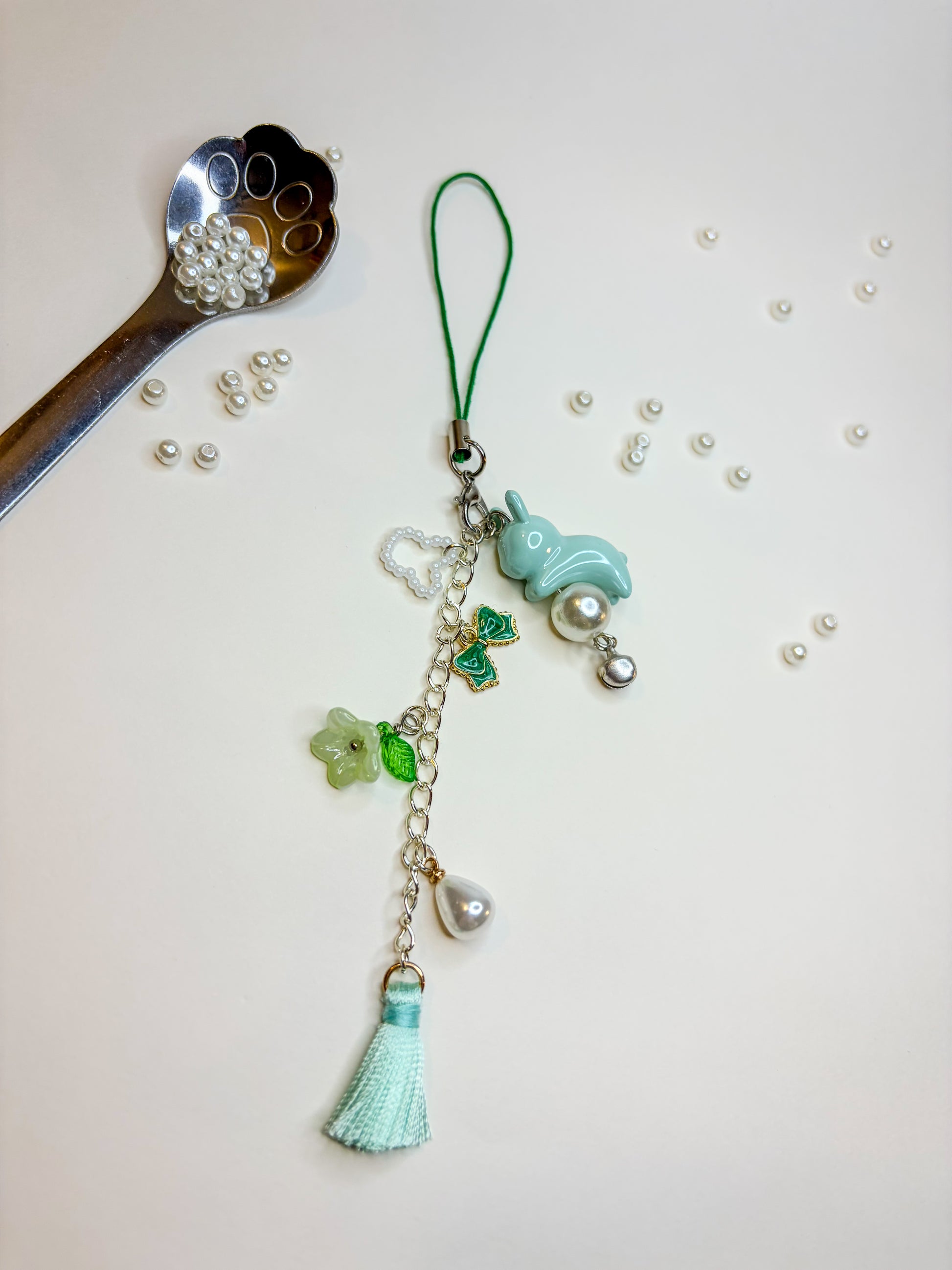 Green Bunny ִֶָ˙˚ ᕱ⑅ᕱ ɞ˚˙. - Phone Charm BloomLov