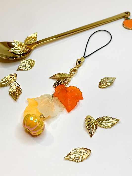 Autumn Pumpkin Charm 🎃🍂 - Phone Charm BloomLov