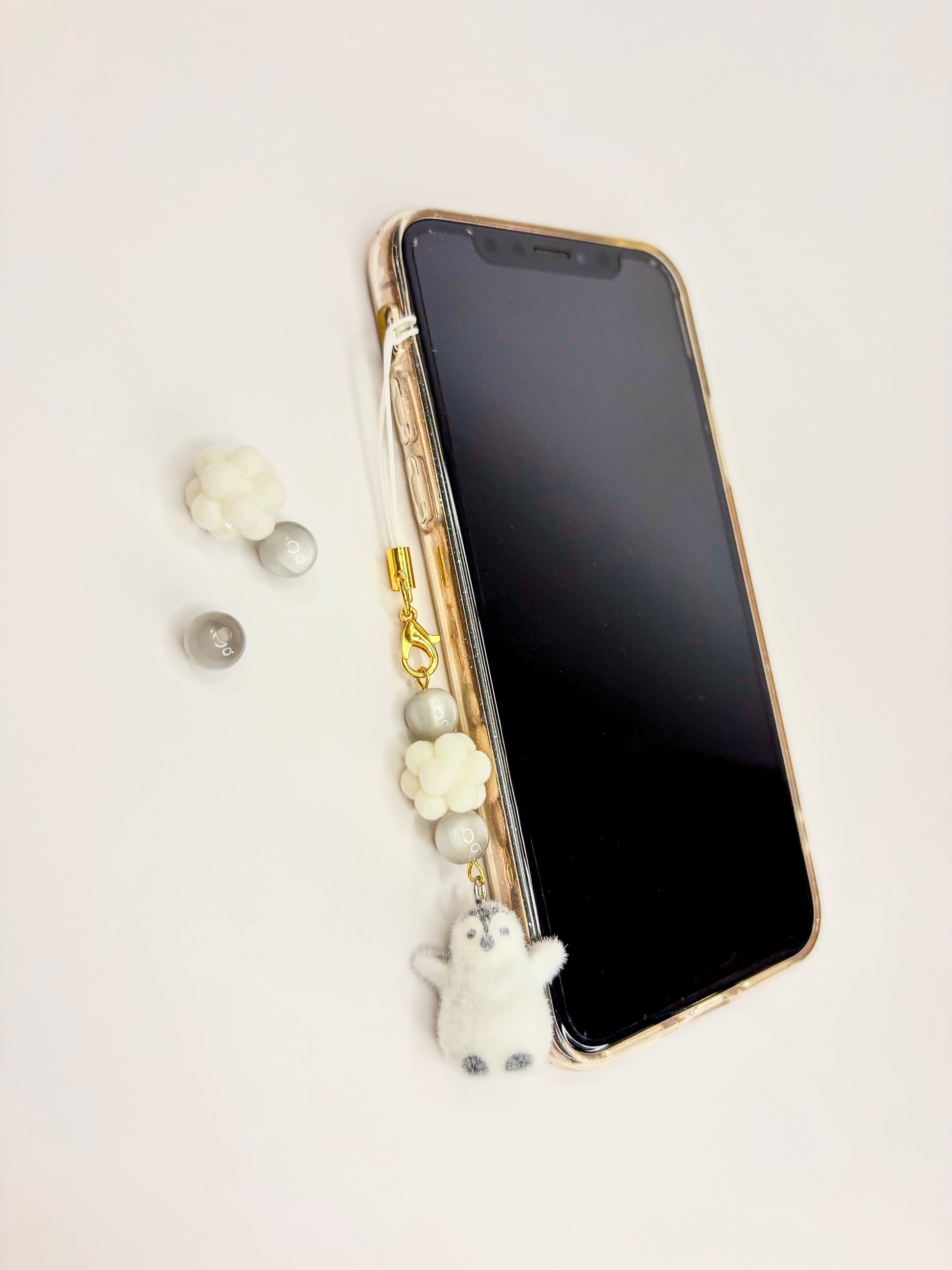 Snow Penguin Charm (•ө•)♡ - Phone Charm BloomLov