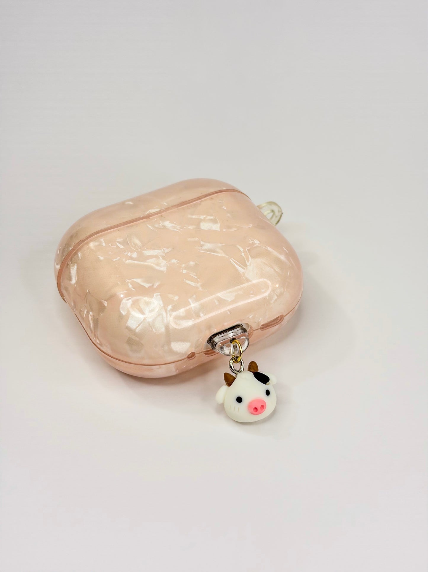 Tiny Cow 🐮 ⋆⭒˚.⋆- Bloom Plugs BloomLov