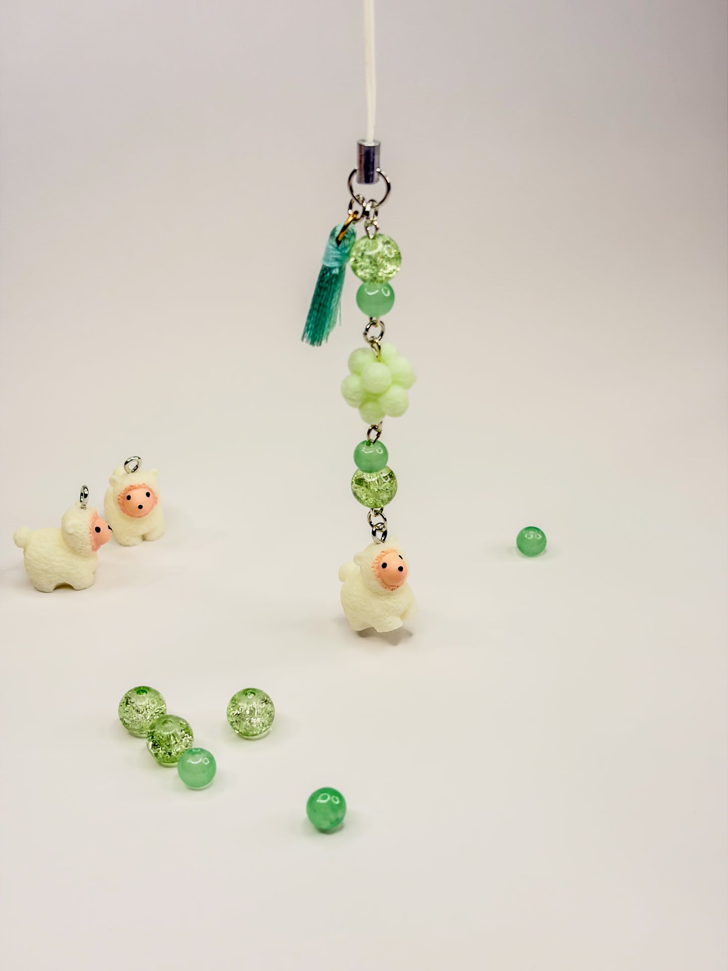 Sweet Sheep ☆૮꒰•༝ •。꒱ა – Phone Charm BloomLov