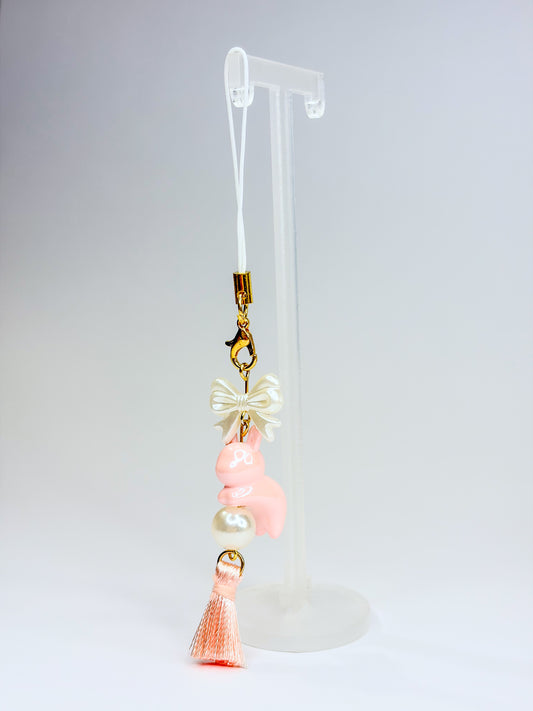 Pinky Bunny ᢉ𐭩 - Phone Charm BloomLov