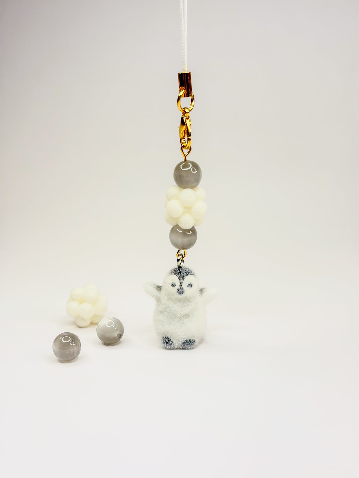 Snow Penguin Charm (•ө•)♡ - Phone Charm BloomLov