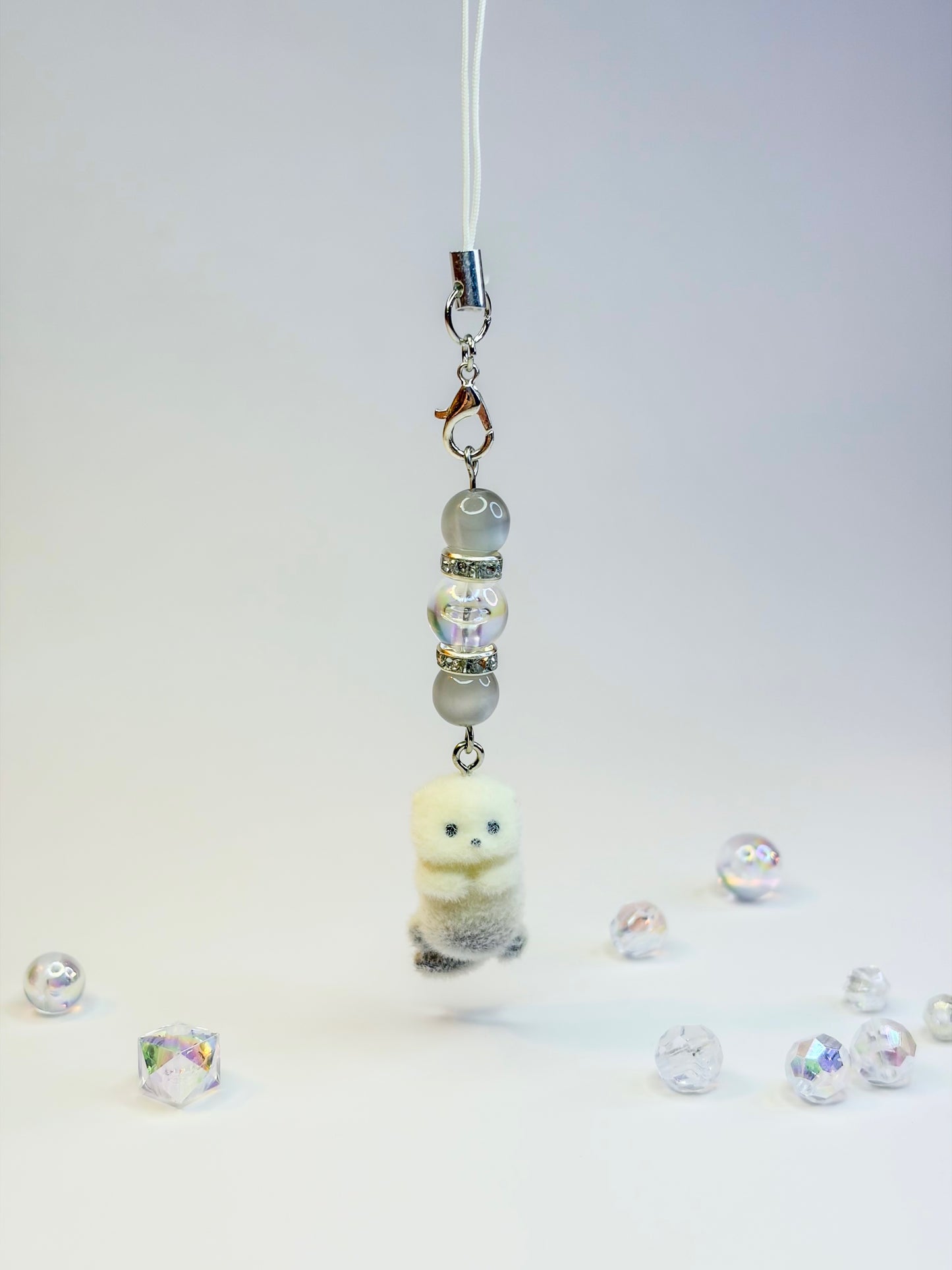 Snow Otter Charm ≽ܫ≼ - Phone Charm BloomLov