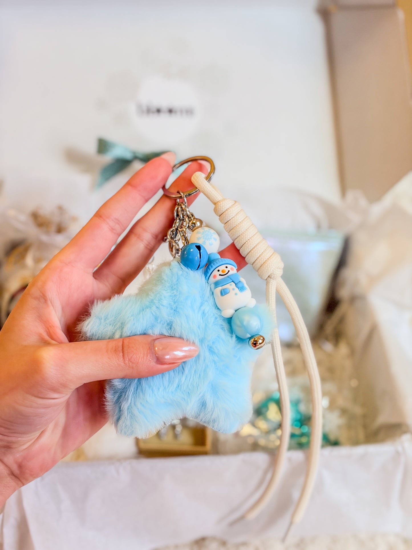 Christmas Magic Box ❅‧*₊⋆☃︎‧*❆₊⋆ – Frozen Edition BloomLov