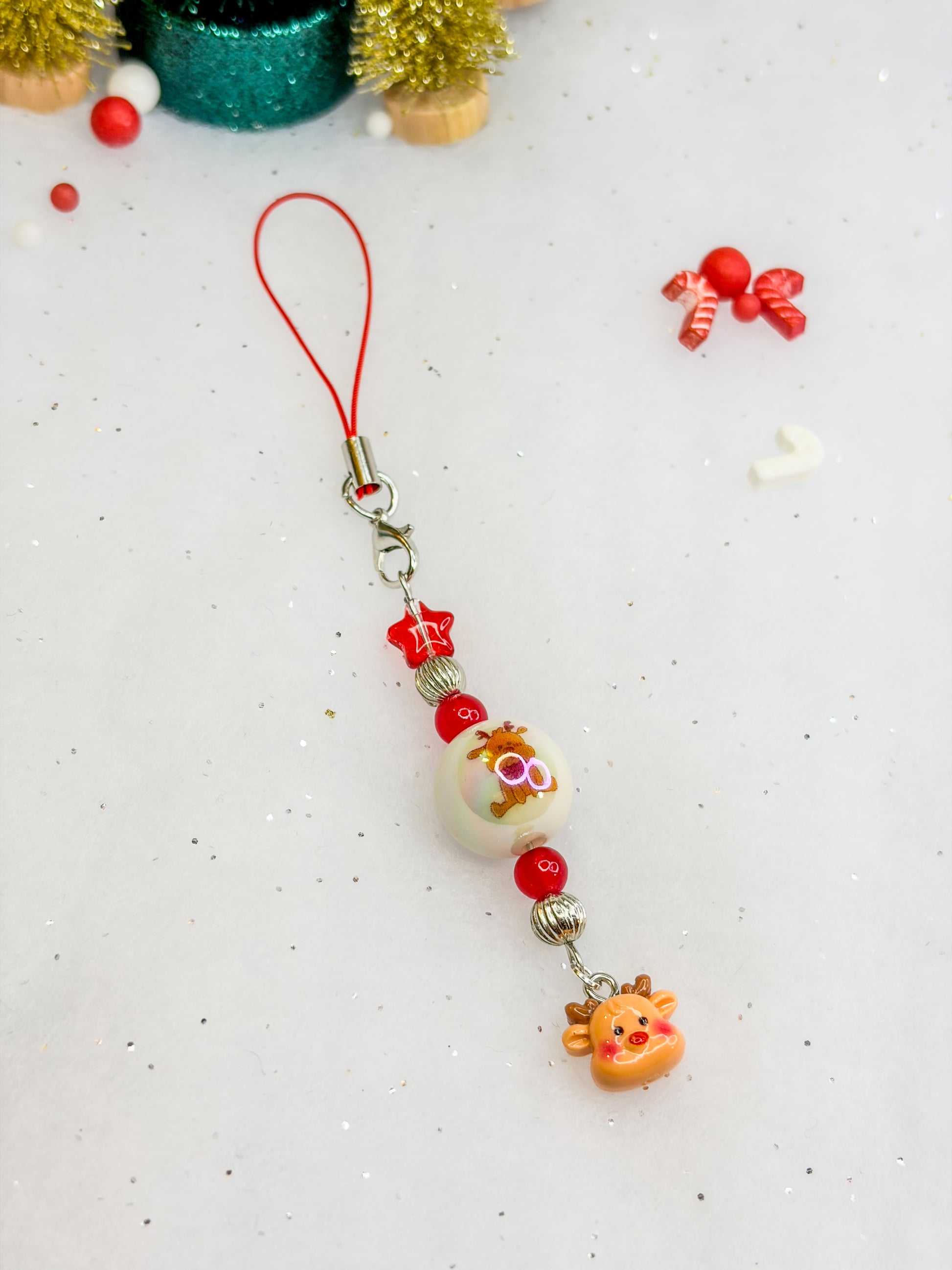 Christmas Reindeer Charm ‧₊˚🎄✩ ₊˚🦌⊹ - Phone Charm BloomLov