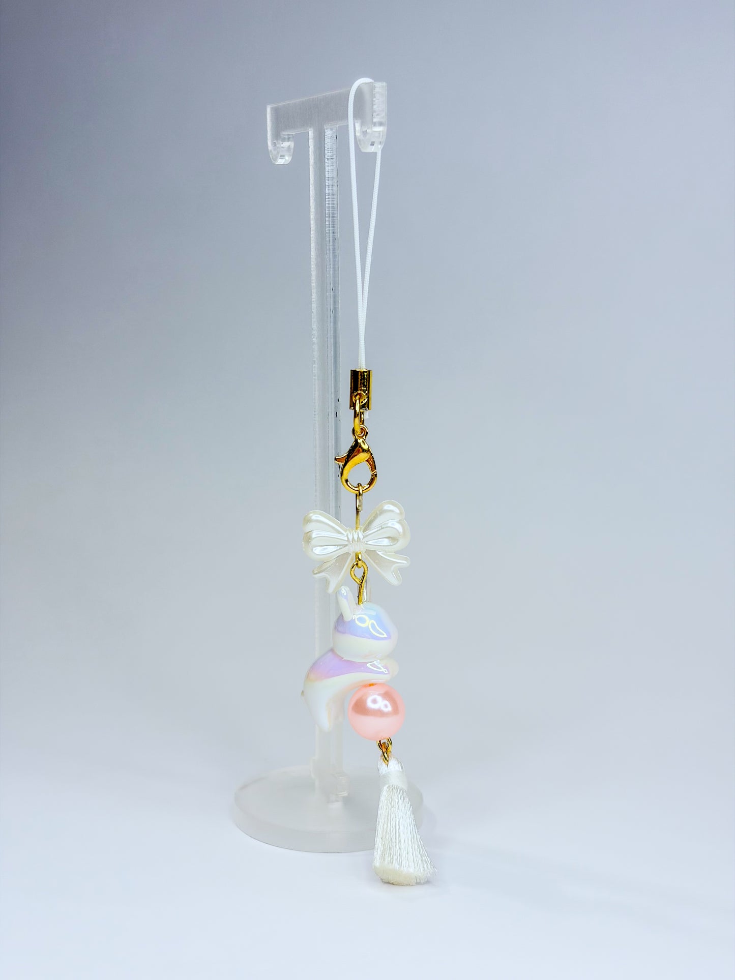 White Bunny ₍ᐢ. .ᐢ₎ ᢉ𐭩 - Phone Charm BloomLov