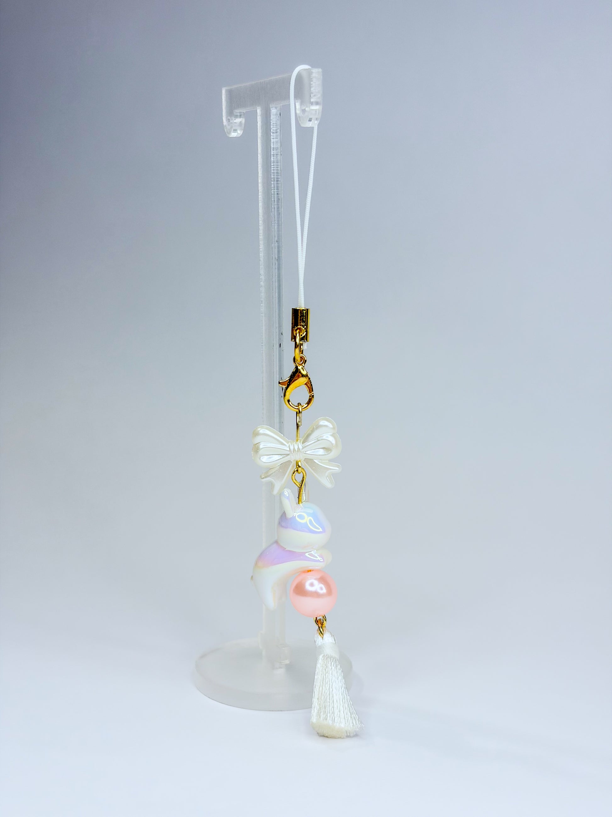 White Bunny ₍ᐢ. .ᐢ₎ ᢉ𐭩 - Phone Charm BloomLov