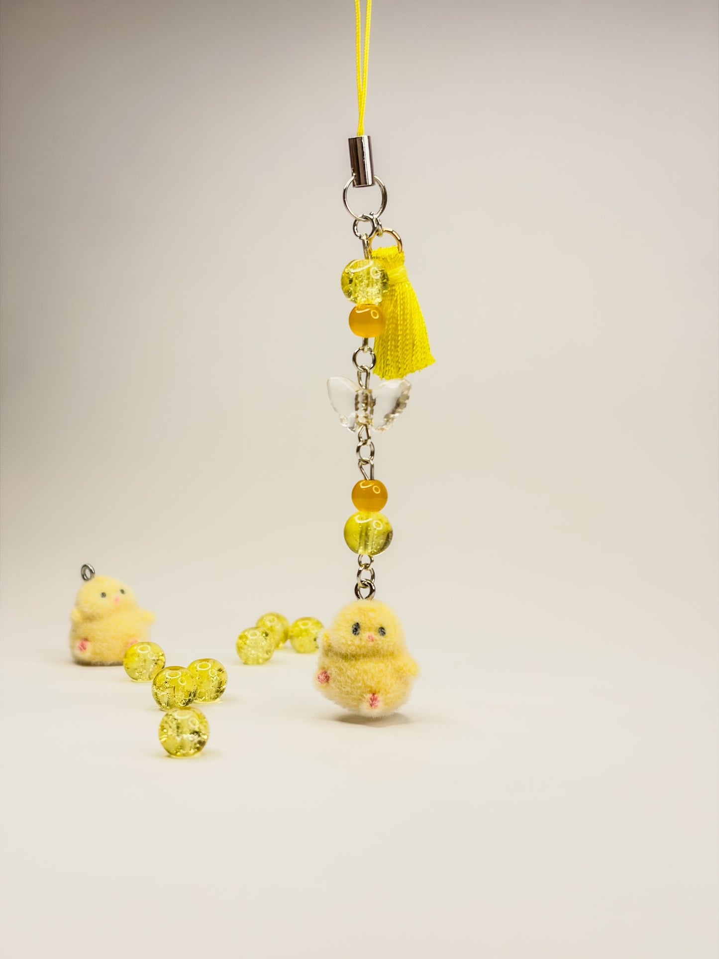 Little Chick (•ө•)♡ - Phone Charm BloomLov