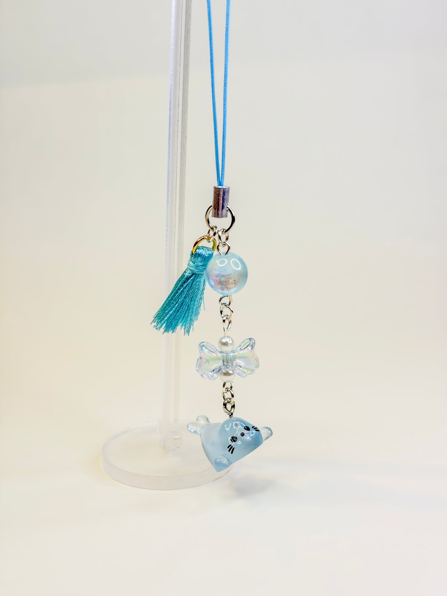 Glow Seal (:3 っ)っ. ݁₊ ⊹ . ݁˖ . ݁- Mystery Pocket BloomLov