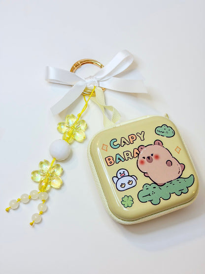 Box Capybara Kawaii – Bag Charm, Phone Charm Surprise & Dust Plug BloomLov