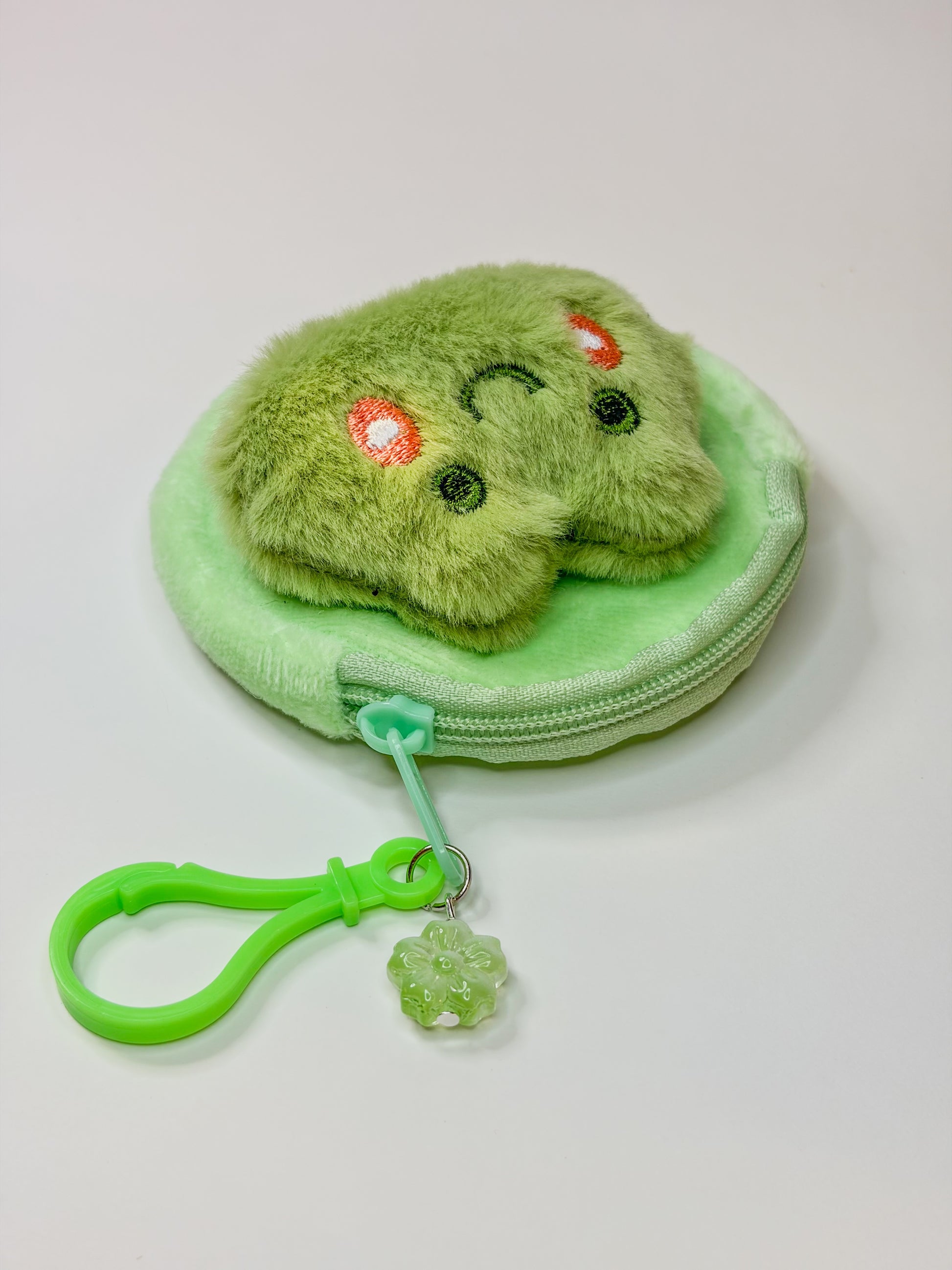 Tiny Plush Animal ♡ - Mystery Pocket - Bag Charm BloomLov