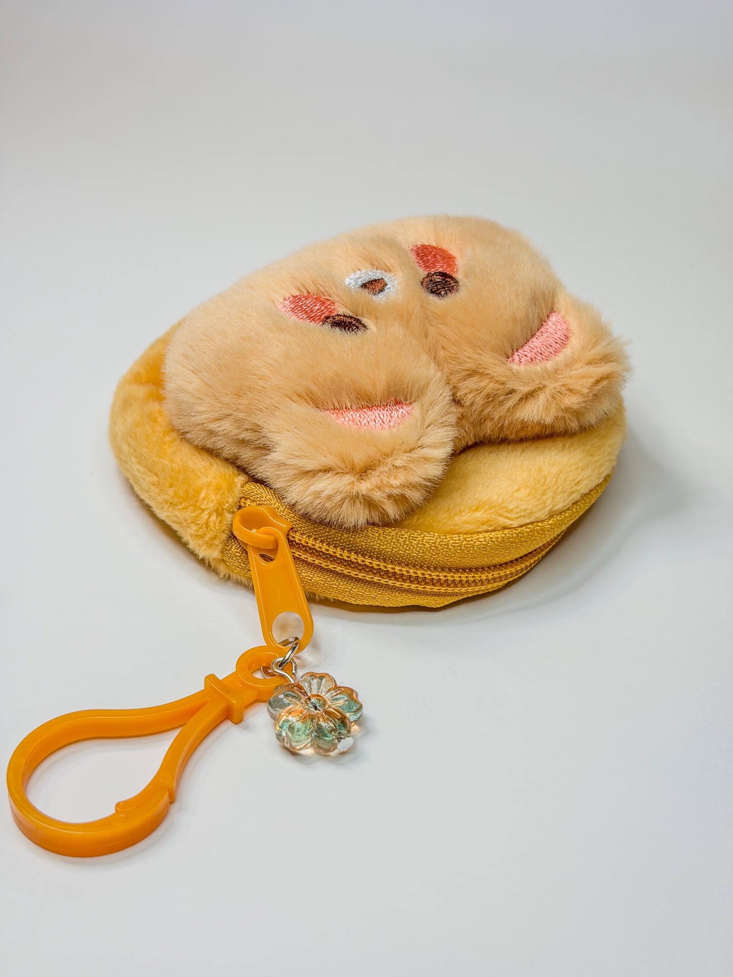 Tiny Plush Animal ♡ - Mystery Pocket - Bag Charm BloomLov