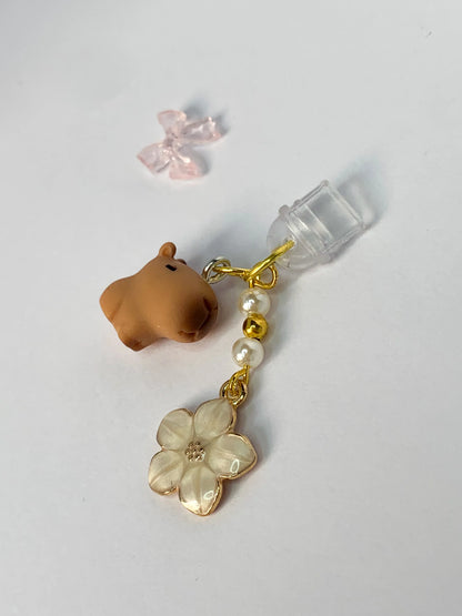 Capy-mini ₍ᐢ-ₓ-ᐢ₎ - Bloom Plugs - BloomLov