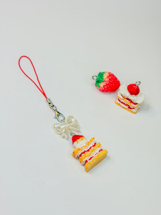 Strawberry Mille-Feuille 🍰 – Phone Charm BloomLov