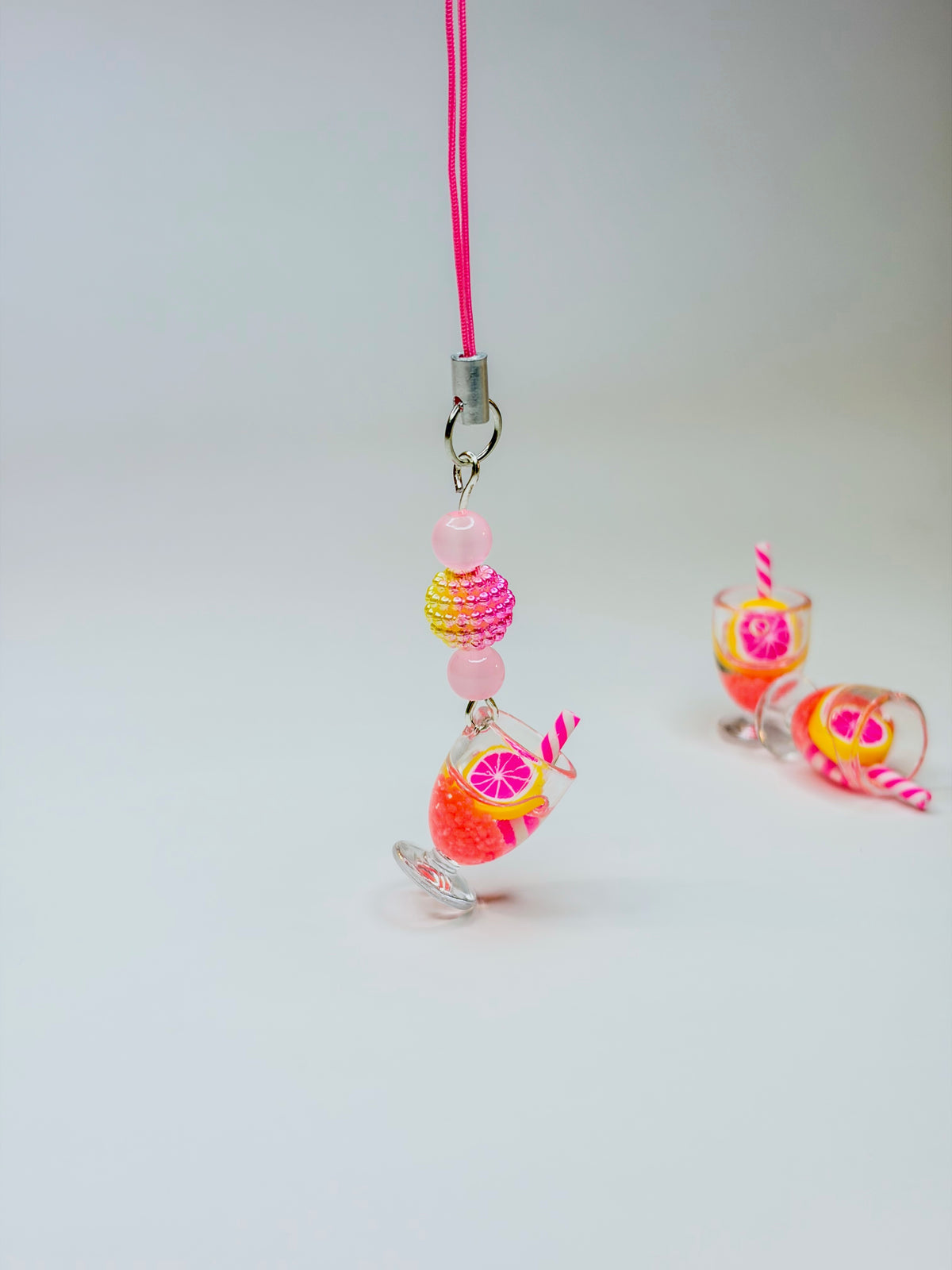 Pink Lemonade ◡̈ 🍋🍹– Phone Charm BloomLov