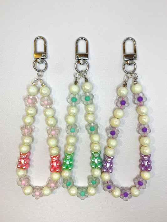 Bear Blossom 🌸⋆｡‧˚ʚ🧸ɞ˚‧｡⋆ - Phone strap - Keychain - Bag Charm - BloomLov